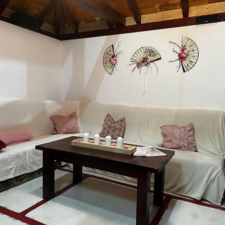 Casa Lily - Japanese Retreat Hotel ซิวิโชอารา ภายนอก รูปภาพ
